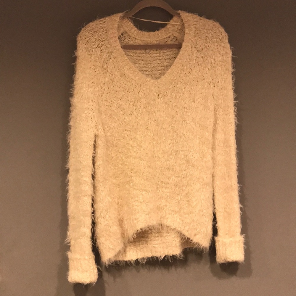 Anthropologie - Soft cozy sweater